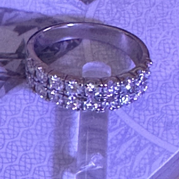 Moissanite Double Row Ring Sz 8 in Sterling Silver Stamped S925 - Picture 5 of 9